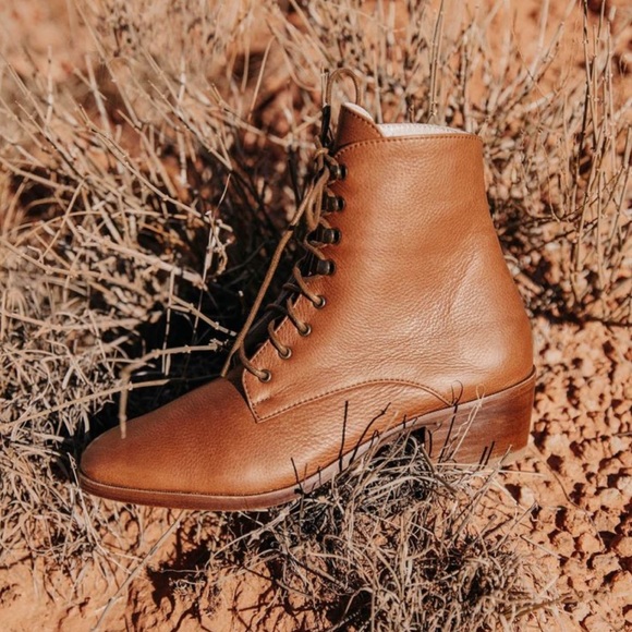 The Dawn Boot - Picture 2 of 13